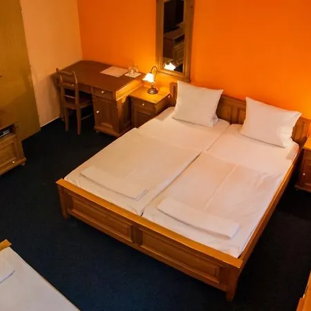 A Restaurace U Hrncire Hotel Kutna Hora