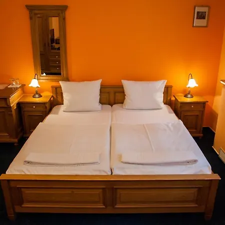 A Restaurace U Hrncire 3* Kutná Hora