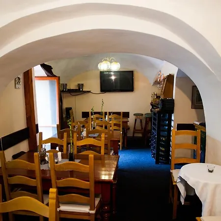 A Restaurace U Hrncire Hotel
